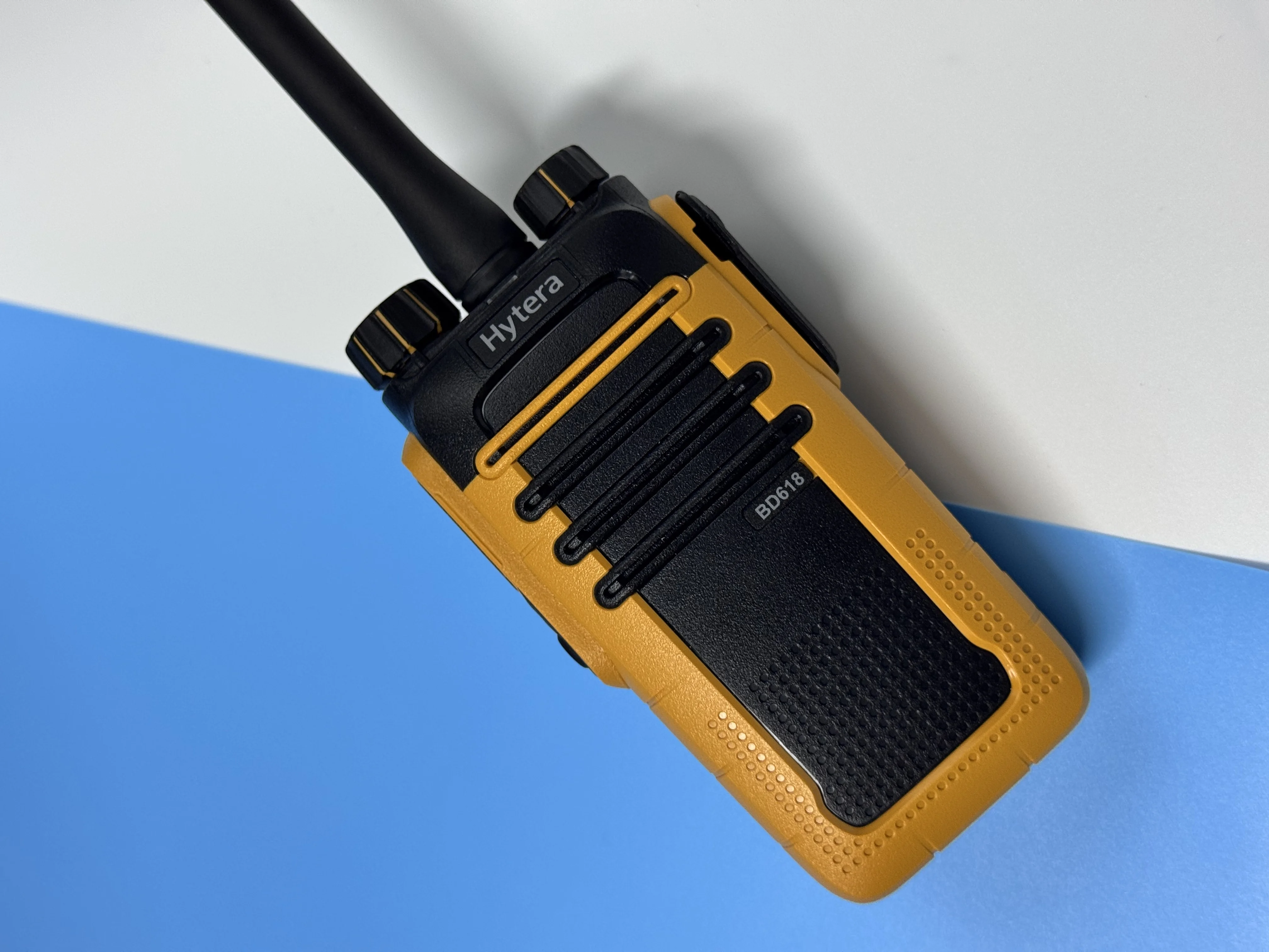 Hytera BD618 detail view